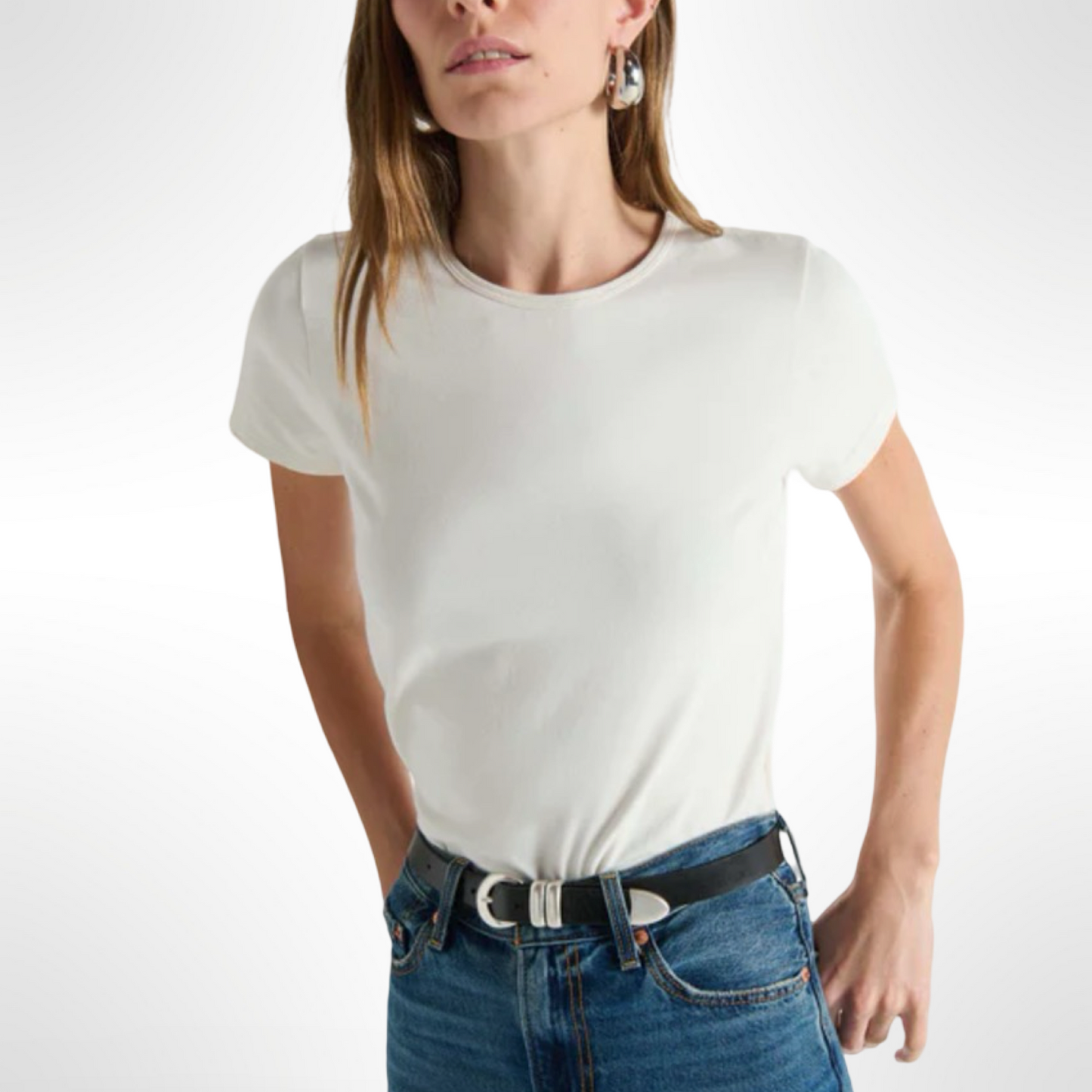 Tavi Tee