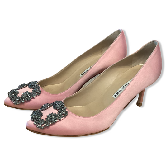 Manolo Blahnik Pink Pump, 37