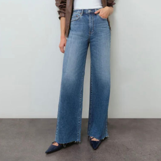Daze Far Out Jean Stunner